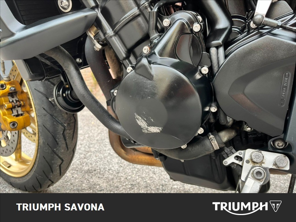 TRIUMPH Street Triple 675 R