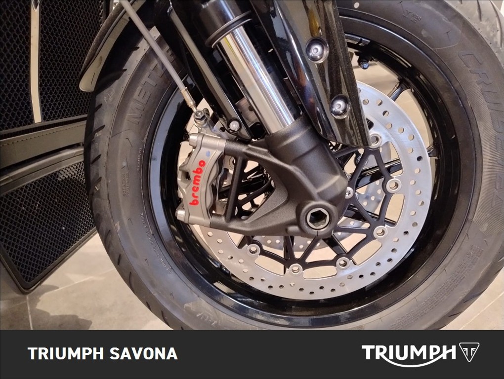 TRIUMPH Rocket III 2500 Storm R