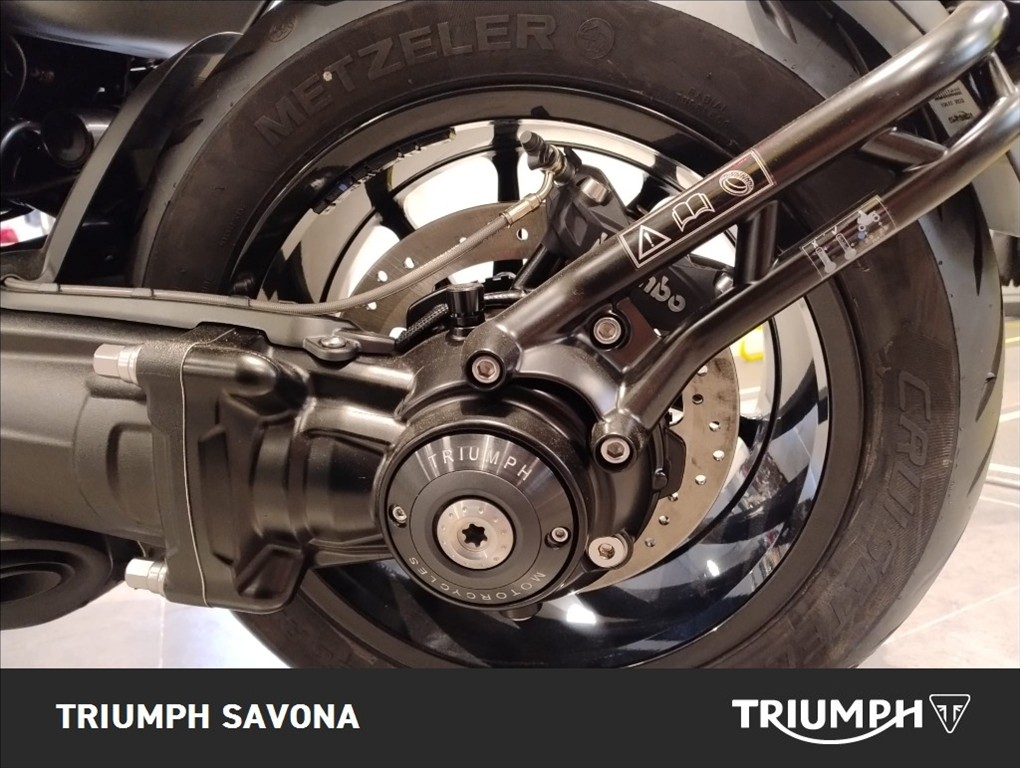 TRIUMPH Rocket III 2500 Storm R