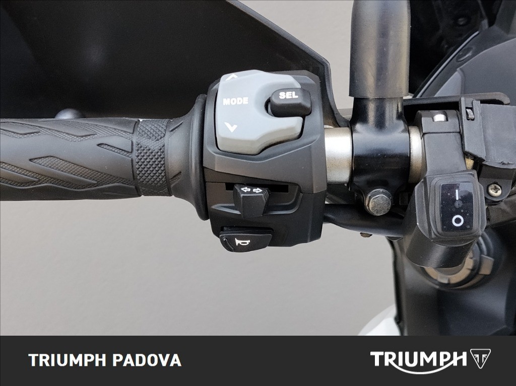 SUZUKI V-Strom 650 DL XT Abs