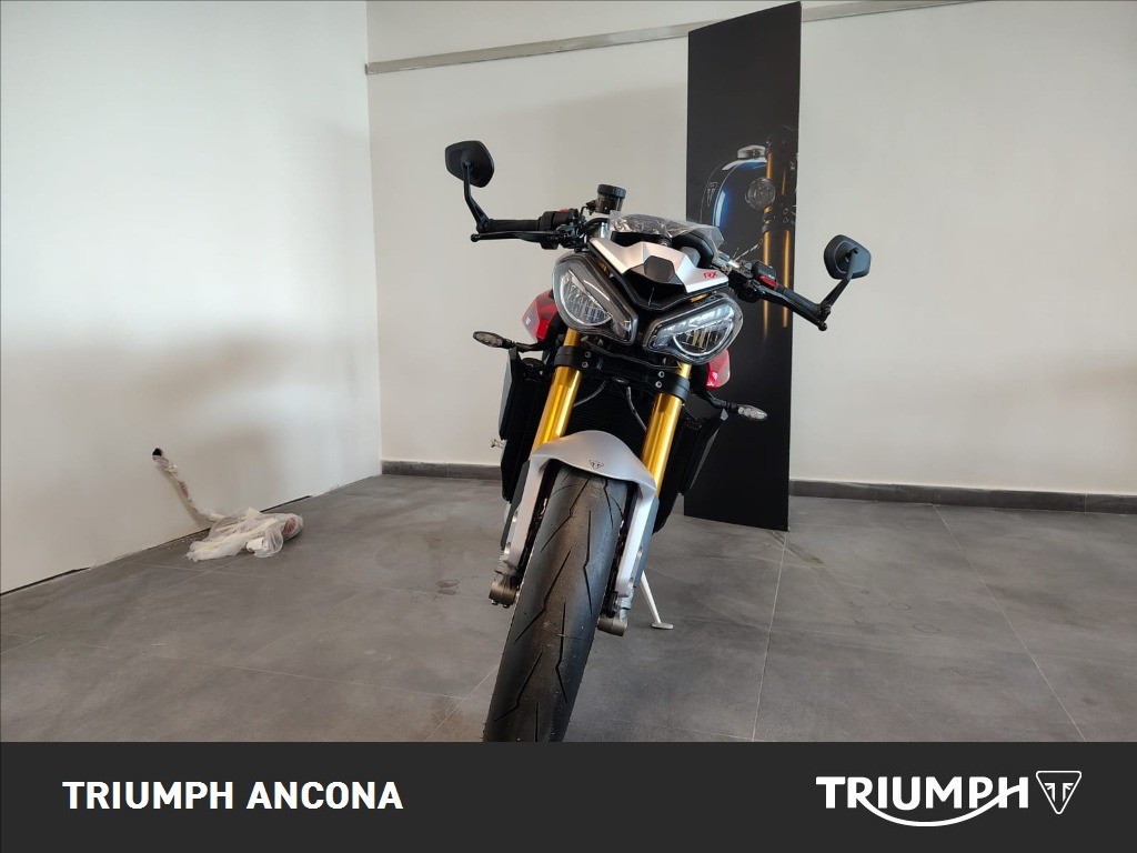 TRIUMPH Street Triple 765 RX