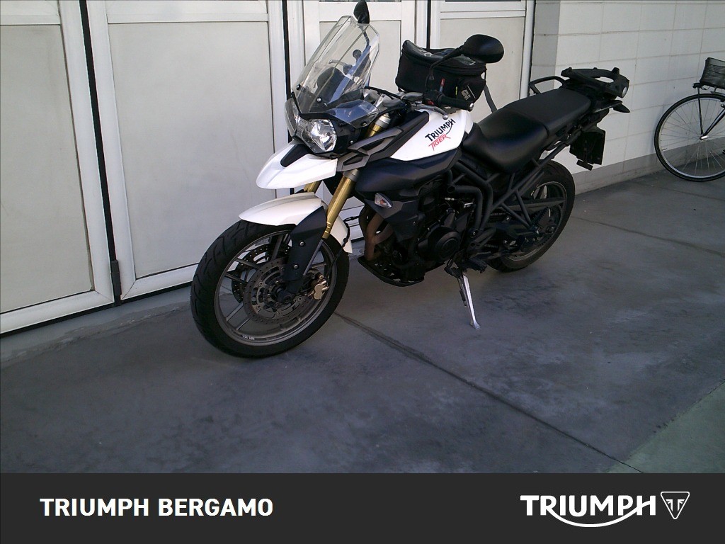 TRIUMPH Tiger 800 Abs