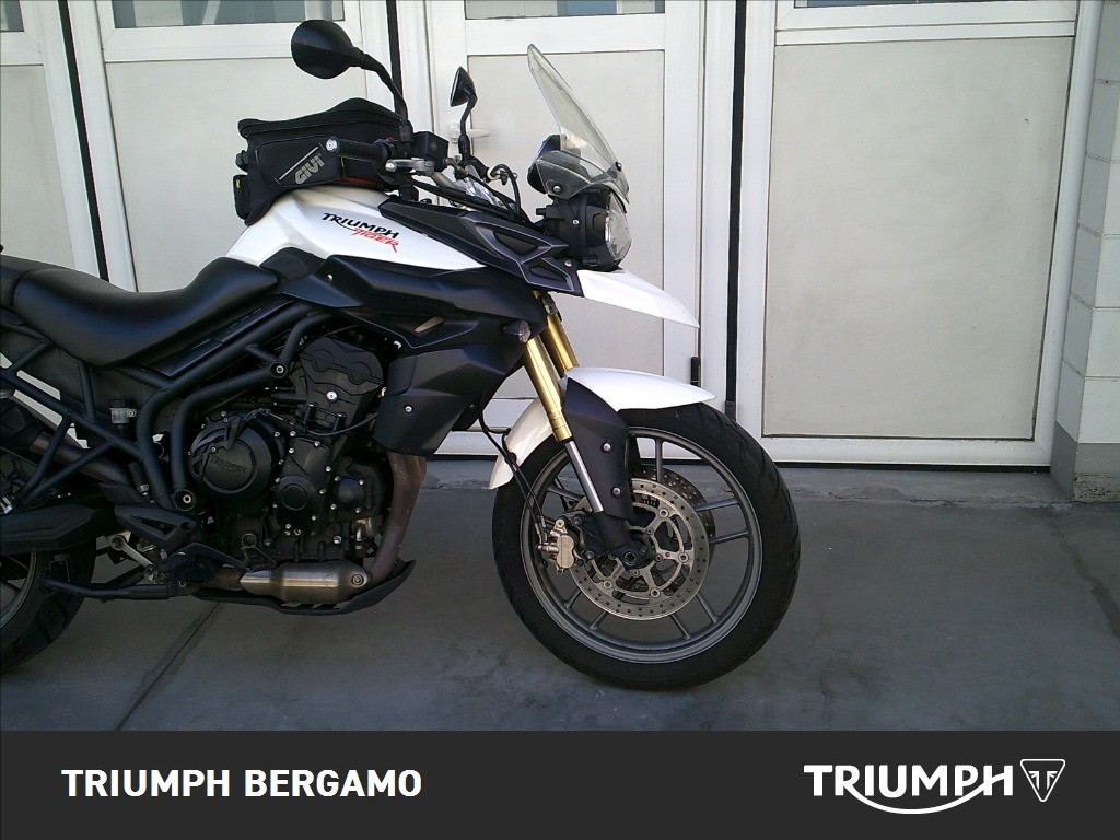 TRIUMPH Tiger 800 Abs