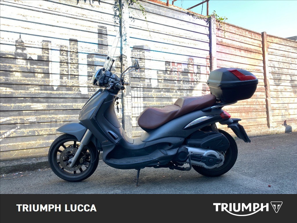 PIAGGIO Beverly 500 Cruiser (anniversario)