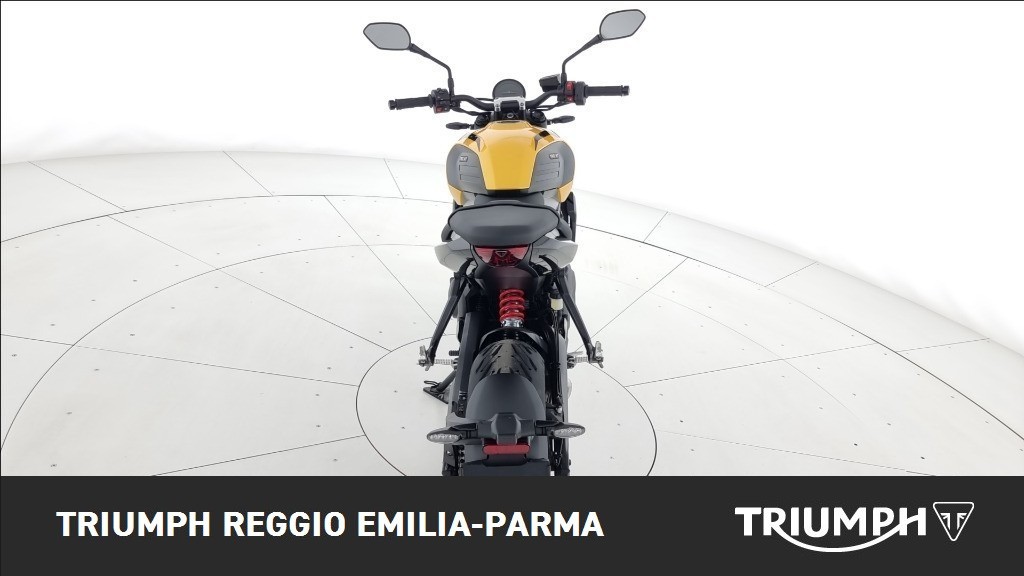 TRIUMPH Trident 660 Cosmic Yellow / Sapphire Black Abs