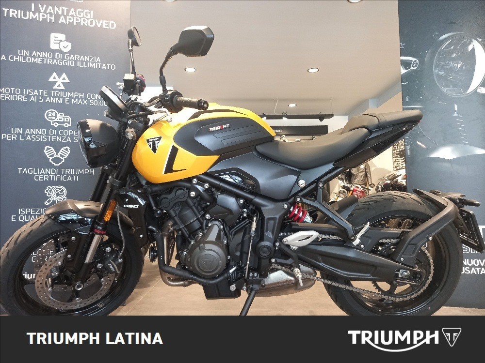 TRIUMPH Trident 660 Cosmic Yellow Abs