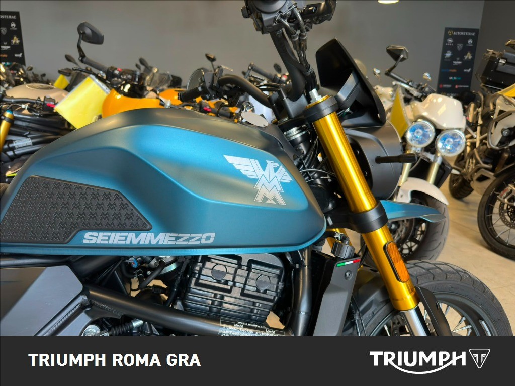 MOTO MORINI Seiemmezzo SCR 650 Abs
