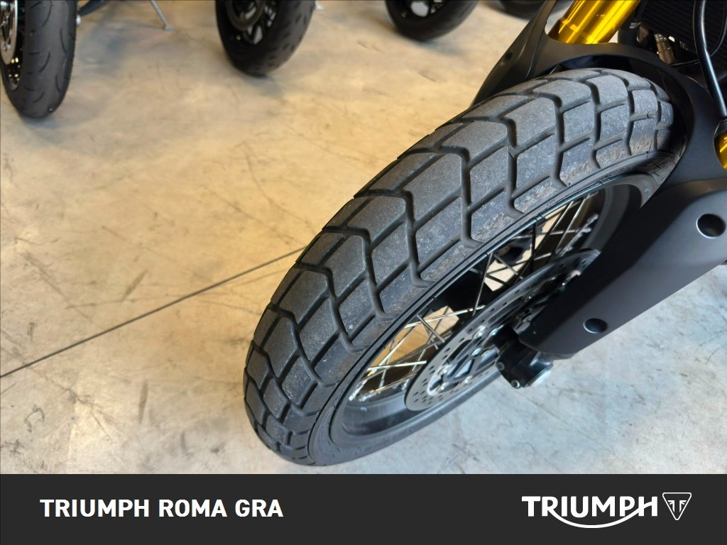 MOTO MORINI Seiemmezzo SCR 650 Abs