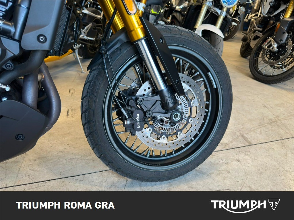 MOTO MORINI Seiemmezzo SCR 650 Abs