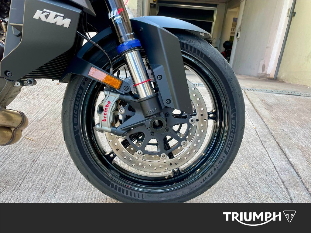 KTM 1390 Super Duke R Abs