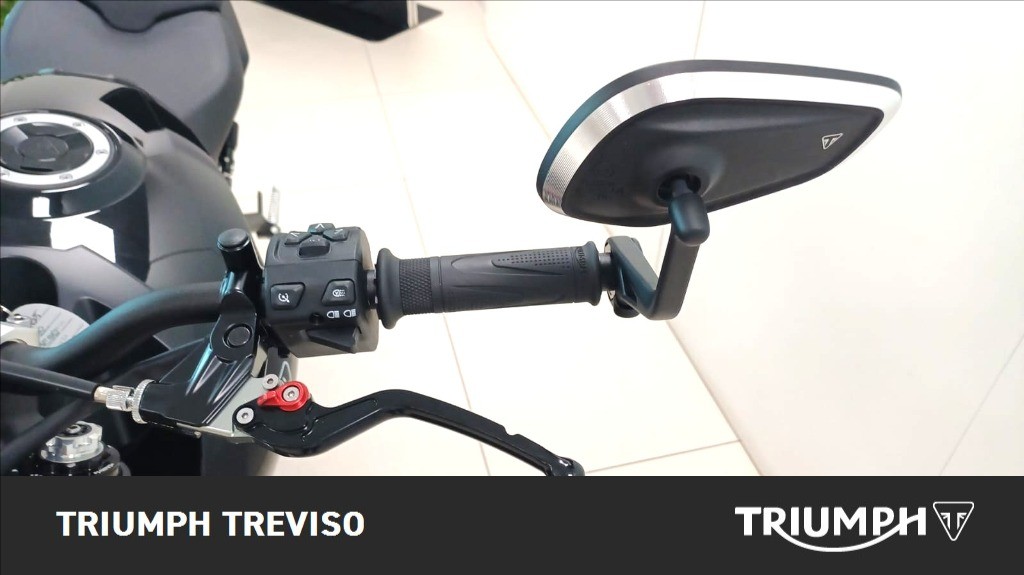 TRIUMPH Trident 800 Jet Black Abs