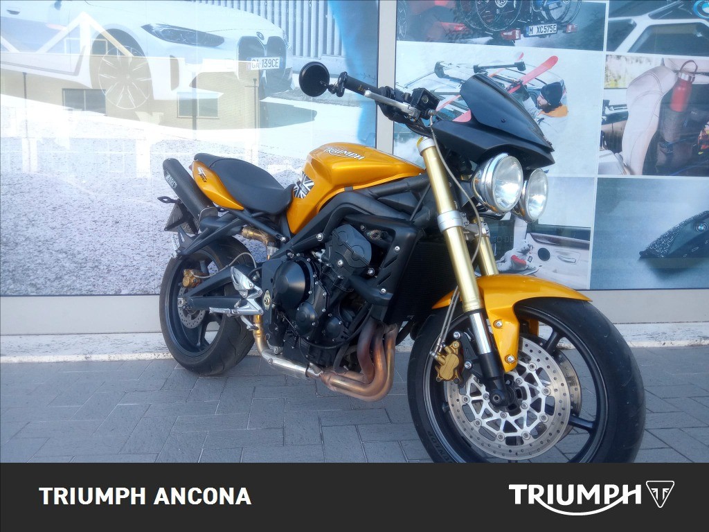 TRIUMPH Street Triple 675 