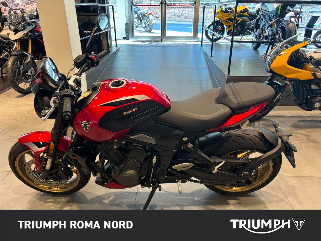 TRIUMPH Trident 800 Carnival Red Abs