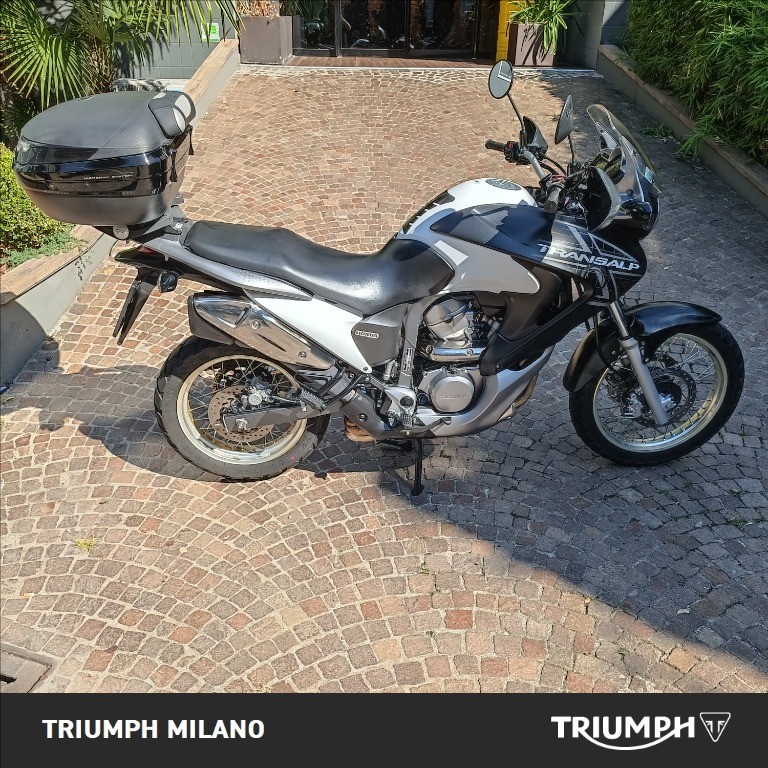 HONDA Transalp 700 