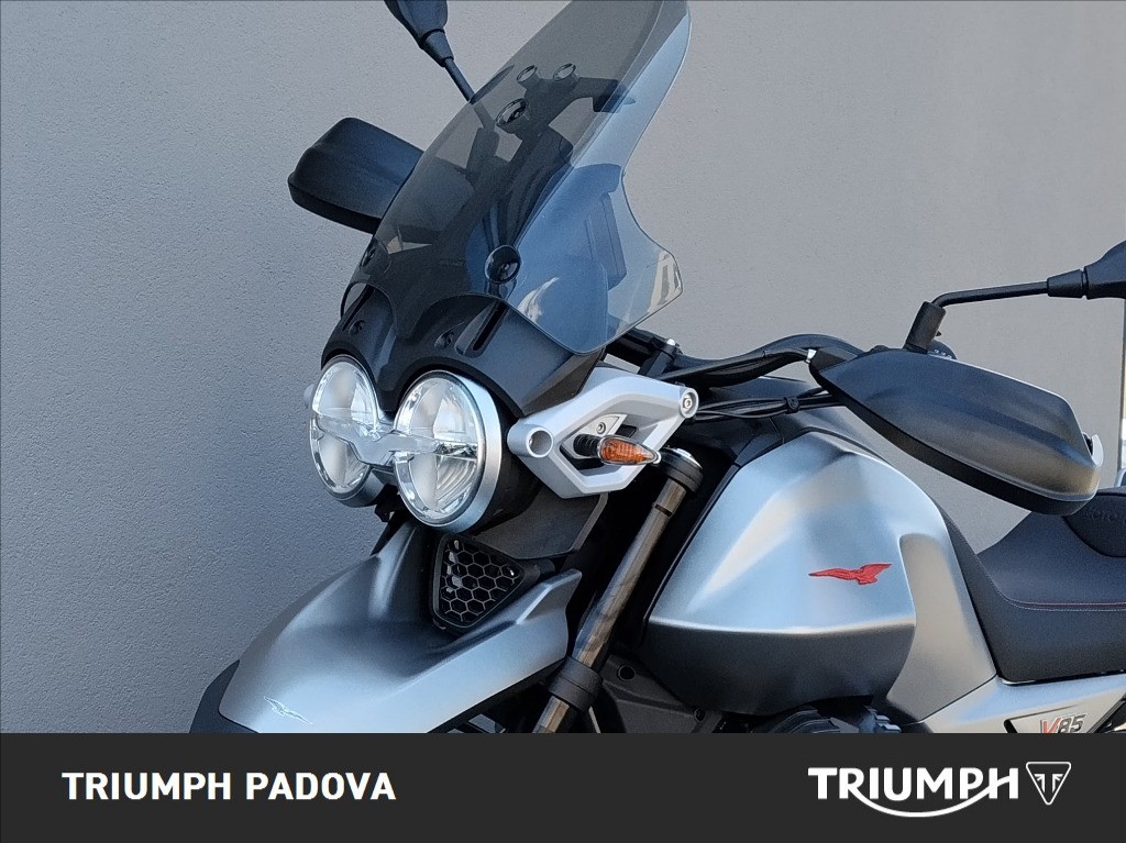 MOTO GUZZI V85 Strada Abs