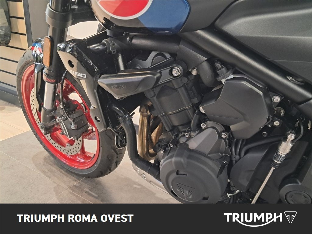 TRIUMPH Trident 660 Triple Tribute Abs