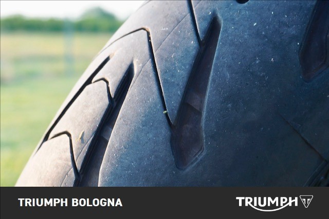 TRIUMPH Trident 660 Abs