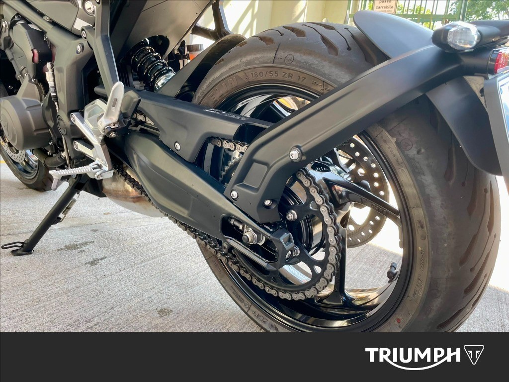 TRIUMPH Trident 660 Cobalt Blue / Sapphire Black Abs
