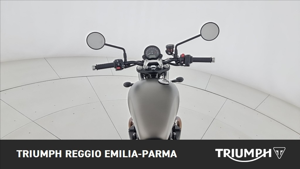 TRIUMPH Street Twin 900 
