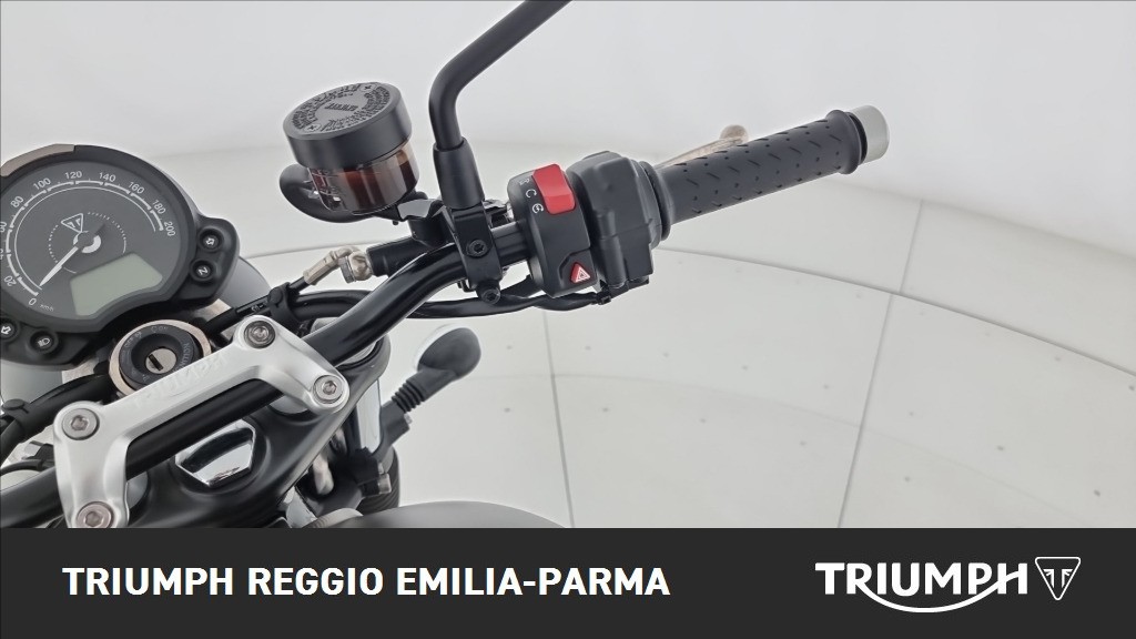 TRIUMPH Street Twin 900 