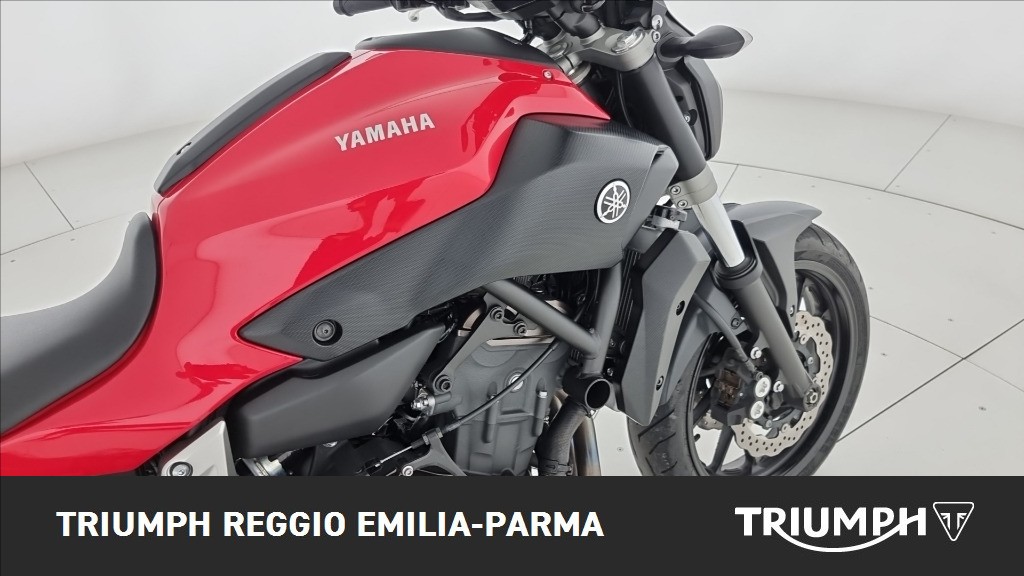 YAMAHA MT-07 690 Abs