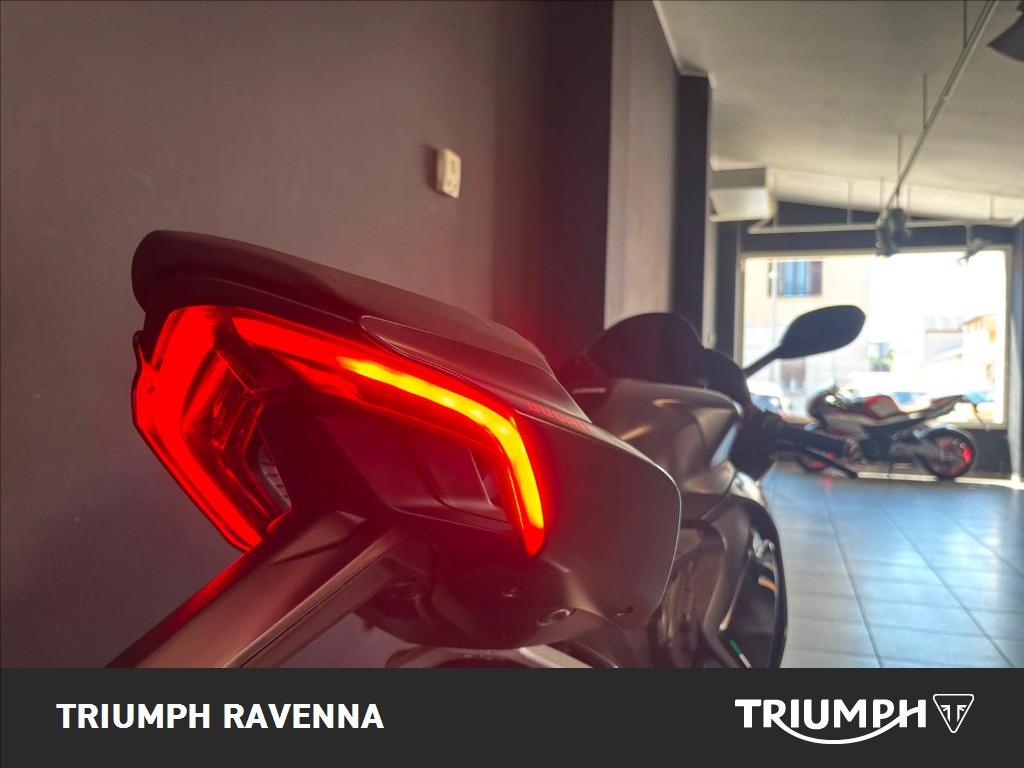 DUCATI Panigale V2 955 Black on Black