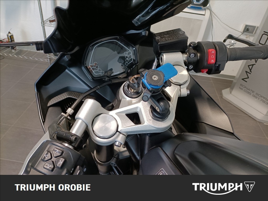 TRIUMPH Daytona 660 dep.A2 Abs