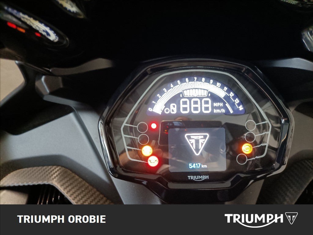 TRIUMPH Daytona 660 dep.A2 Abs