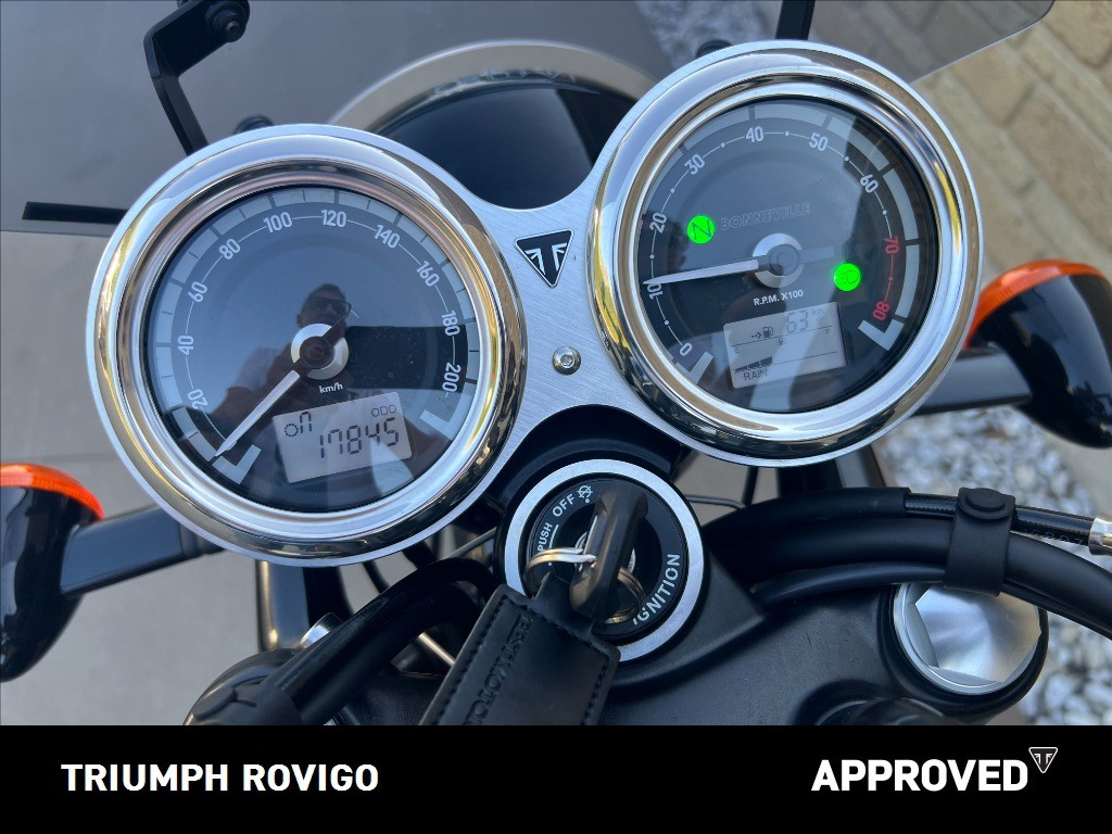 TRIUMPH Bonneville 1200 T120 Black Abs E5