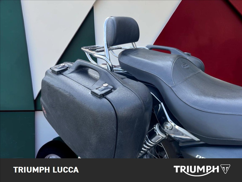 MOTO GUZZI Nevada 750 Anniversario