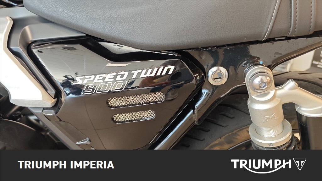 TRIUMPH Speed Twin 900 Abs #4