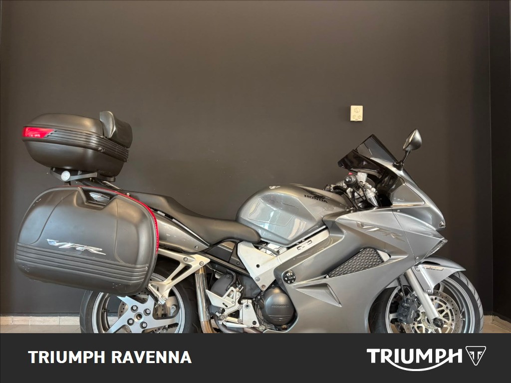 HONDA VFR 800 F v-tec