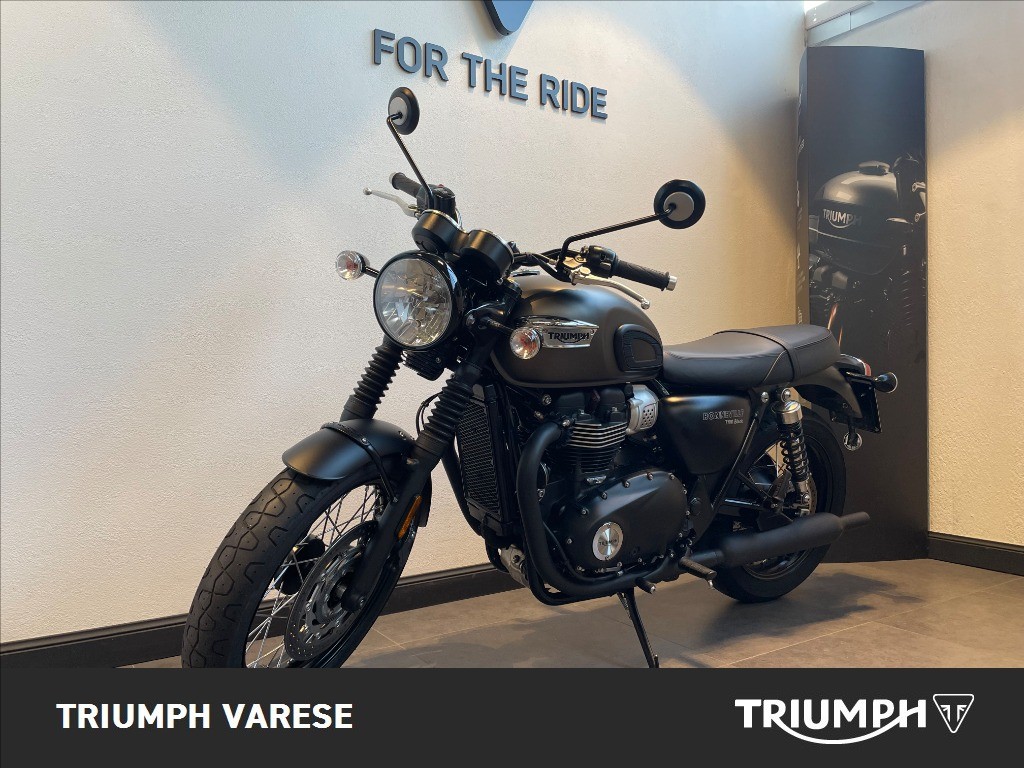 TRIUMPH Bonneville 900 T100 Black