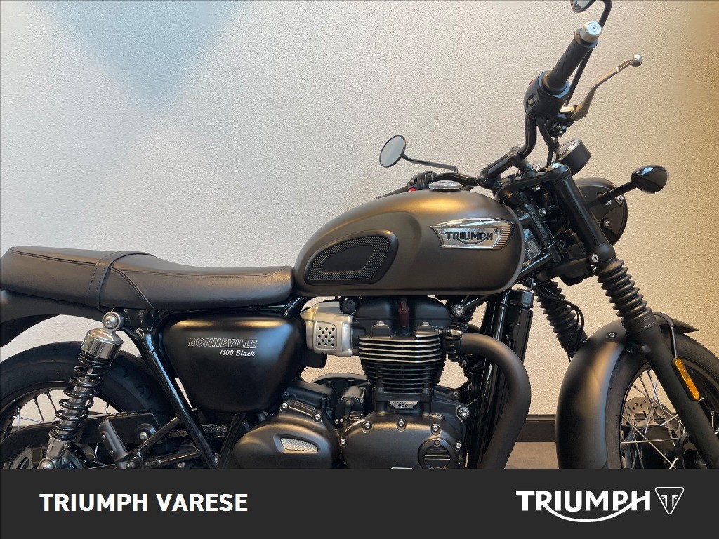 TRIUMPH Bonneville 900 T100 Black