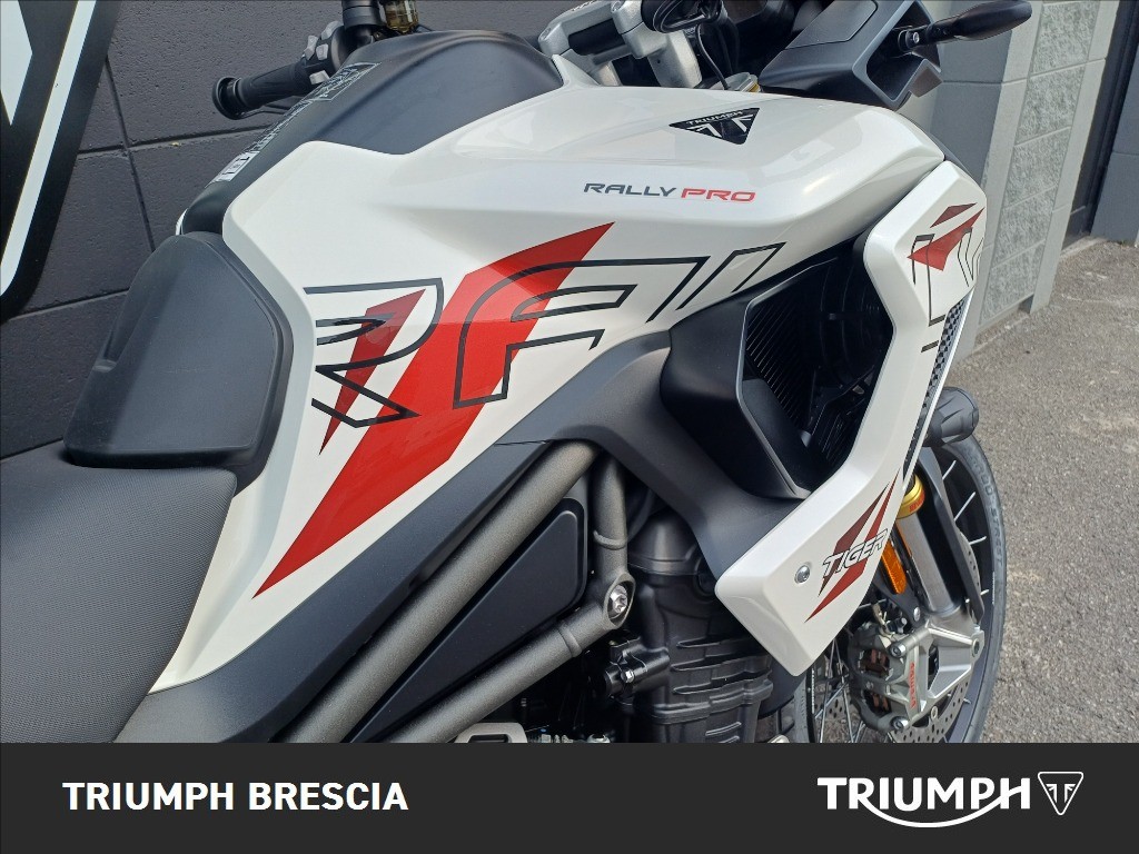 TRIUMPH Tiger 1200 Desert Edition Abs