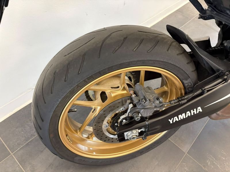 YAMAHA XSR 900 Abs