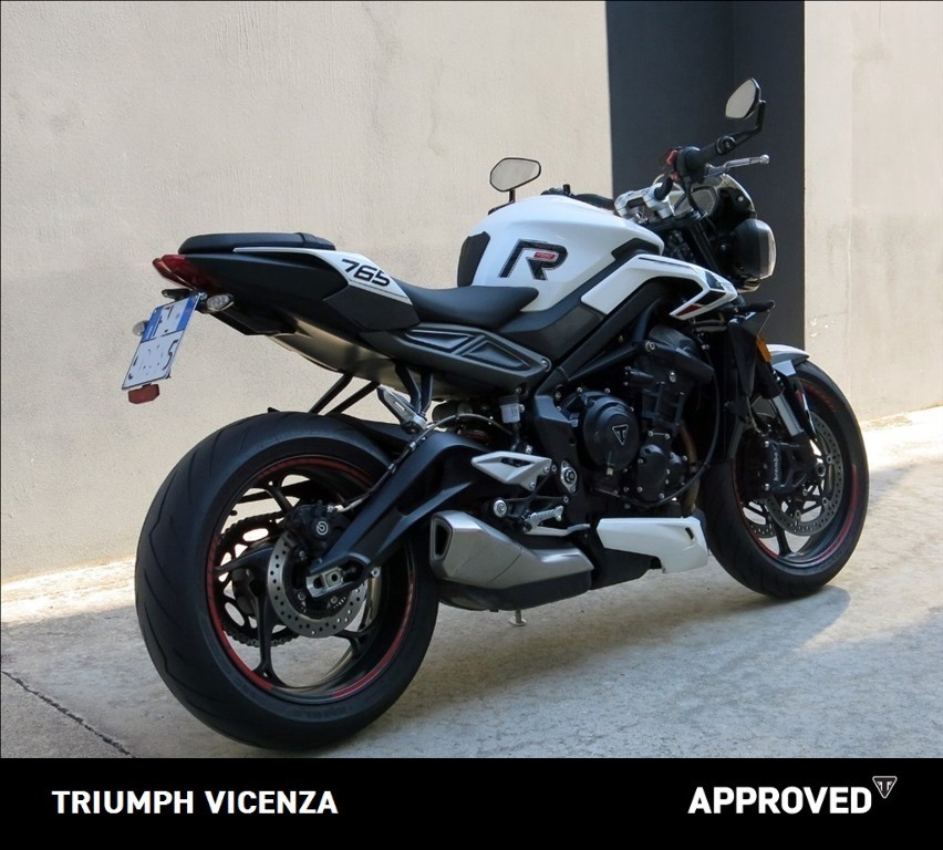 TRIUMPH Street Triple 765 R