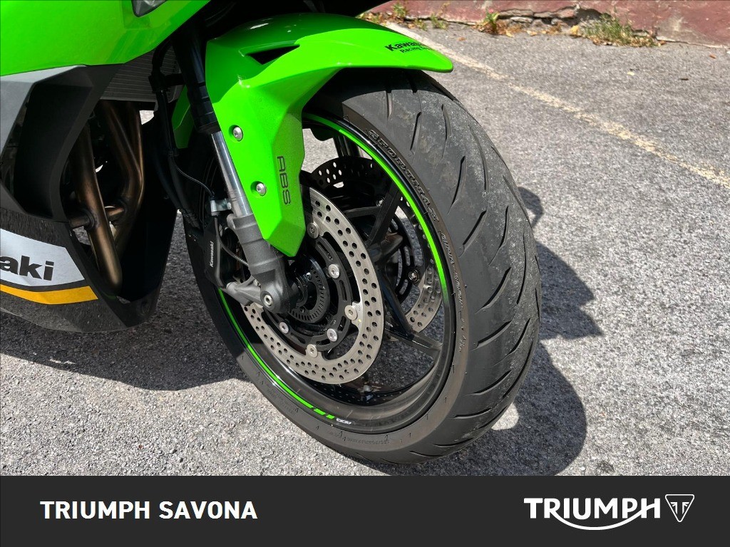 KAWASAKI Ninja ZX-4RR Abs