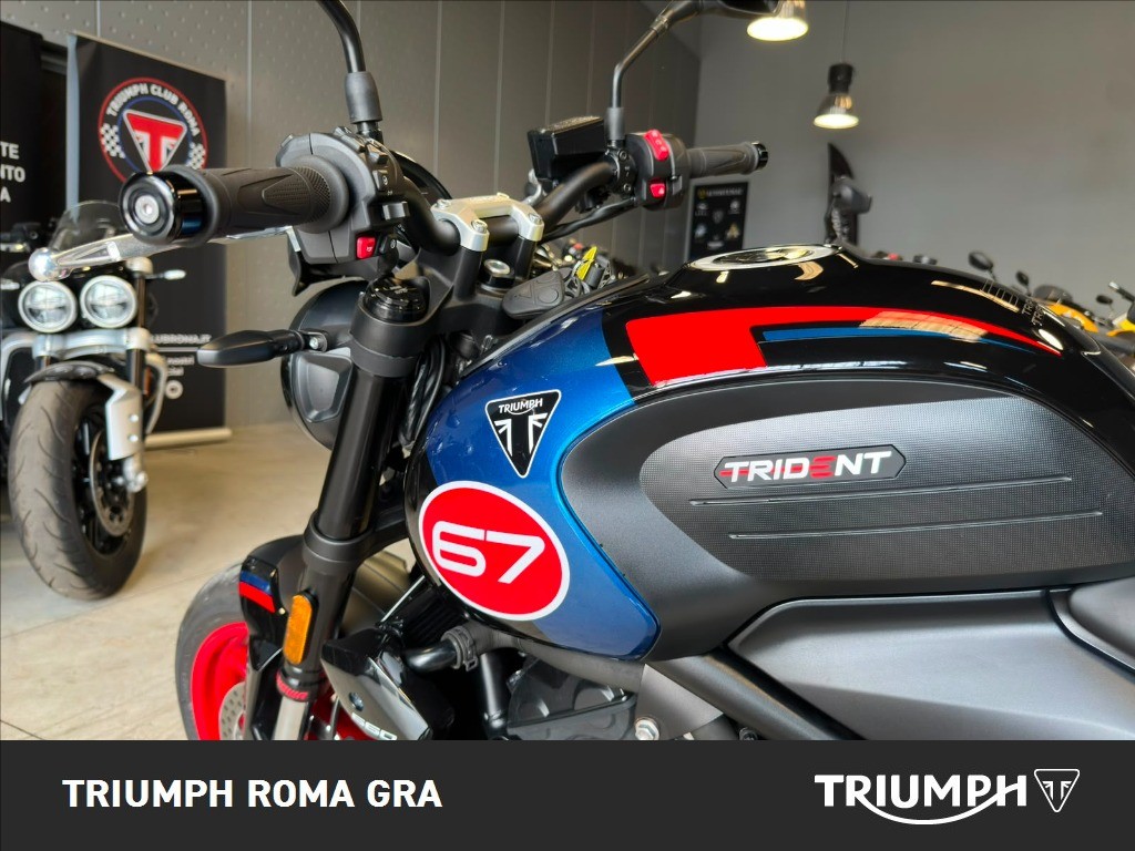 TRIUMPH Trident 660 Triple Tribute Abs