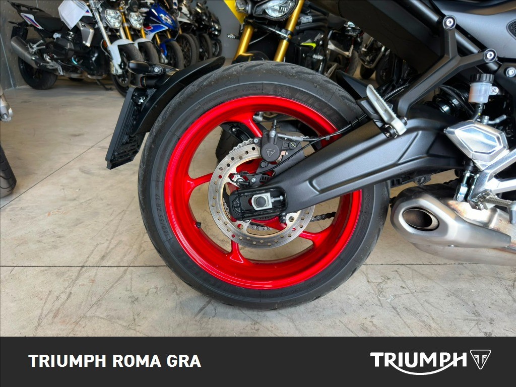 TRIUMPH Trident 660 Triple Tribute Abs