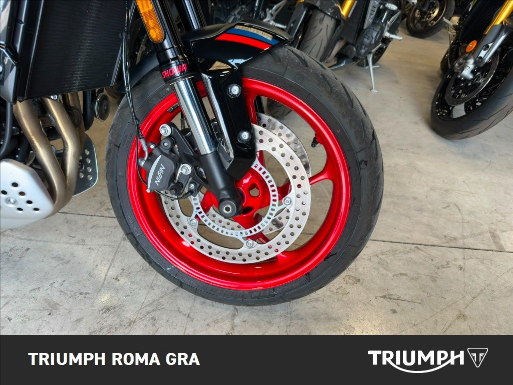 TRIUMPH Trident 660 Triple Tribute Abs