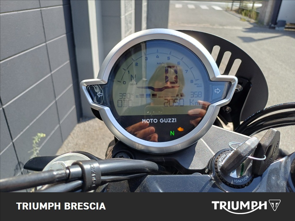 MOTO GUZZI V7 850 Sport Abs