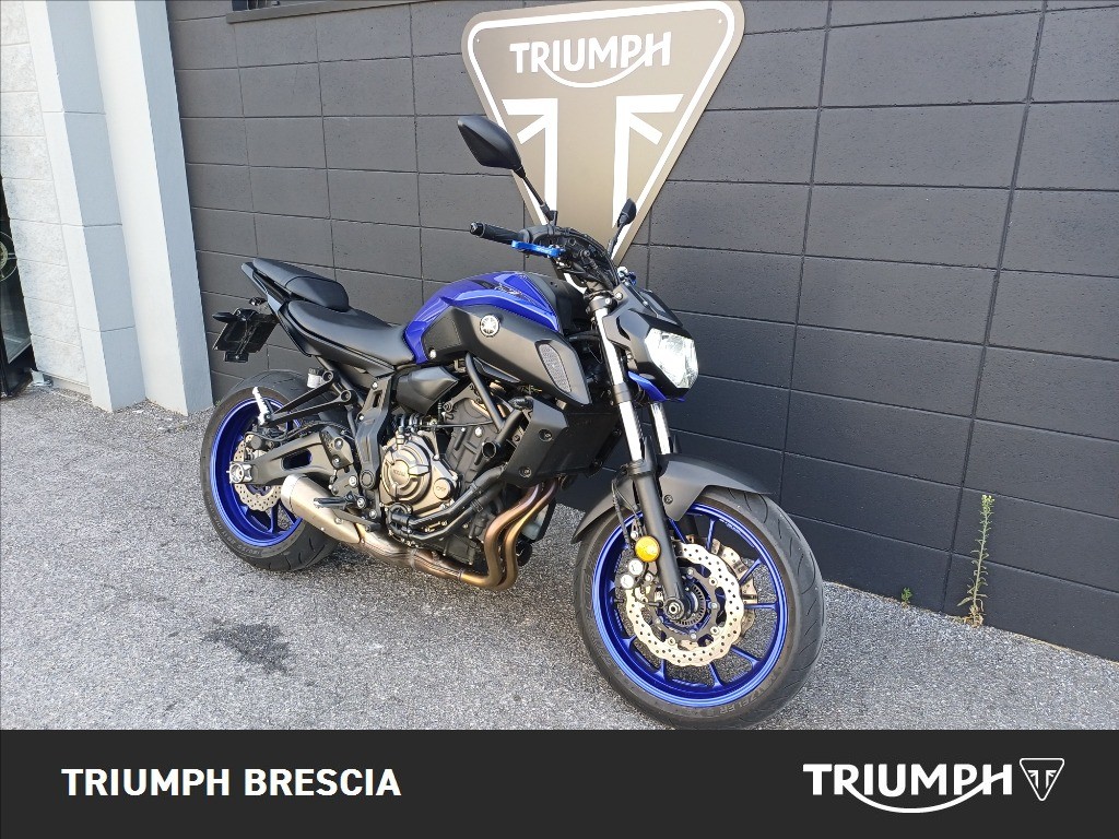 YAMAHA MT-07 690 dep.A2 Abs