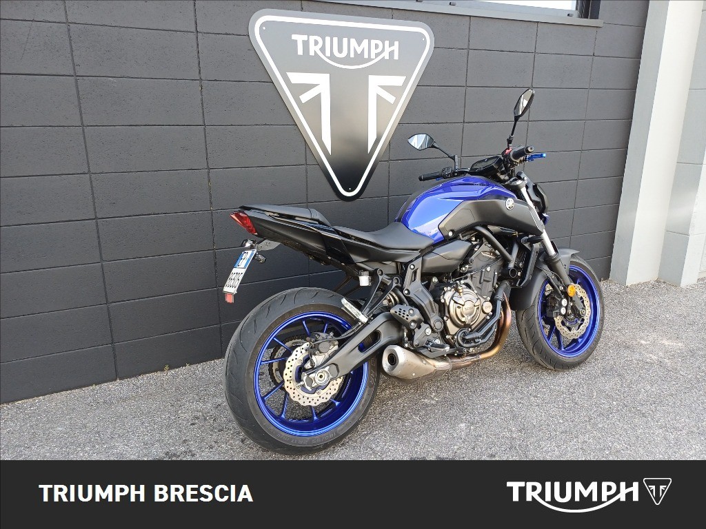 YAMAHA MT-07 690 dep.A2 Abs