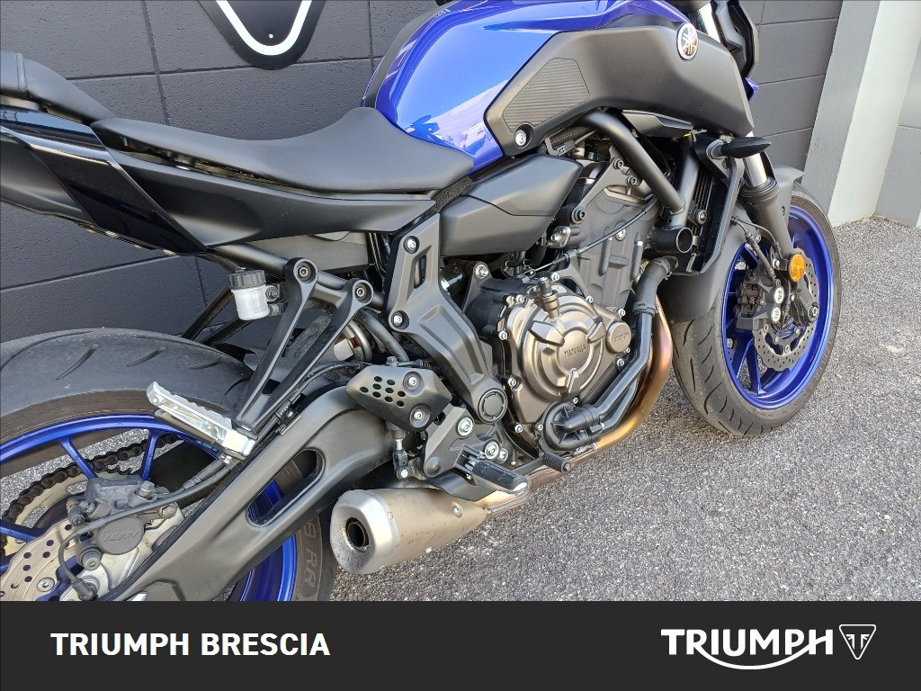 YAMAHA MT-07 690 dep.A2 Abs