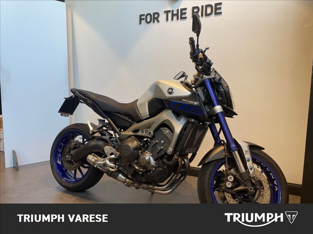 YAMAHA MT-09 850 