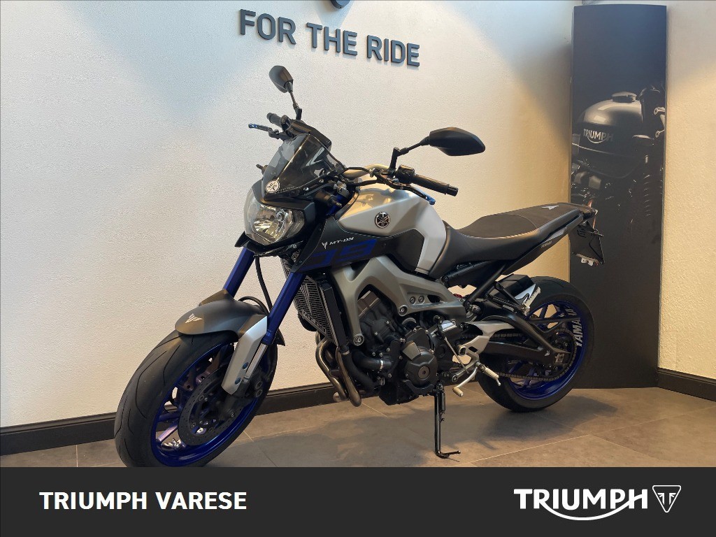 YAMAHA MT-09 850 