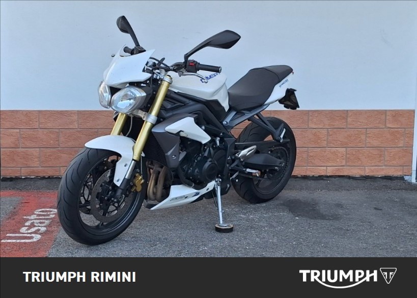 TRIUMPH Street Triple 675 