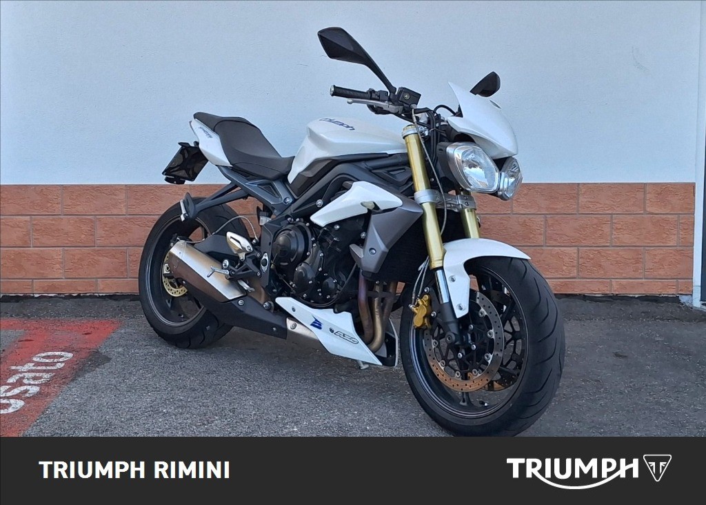 TRIUMPH Street Triple 675 