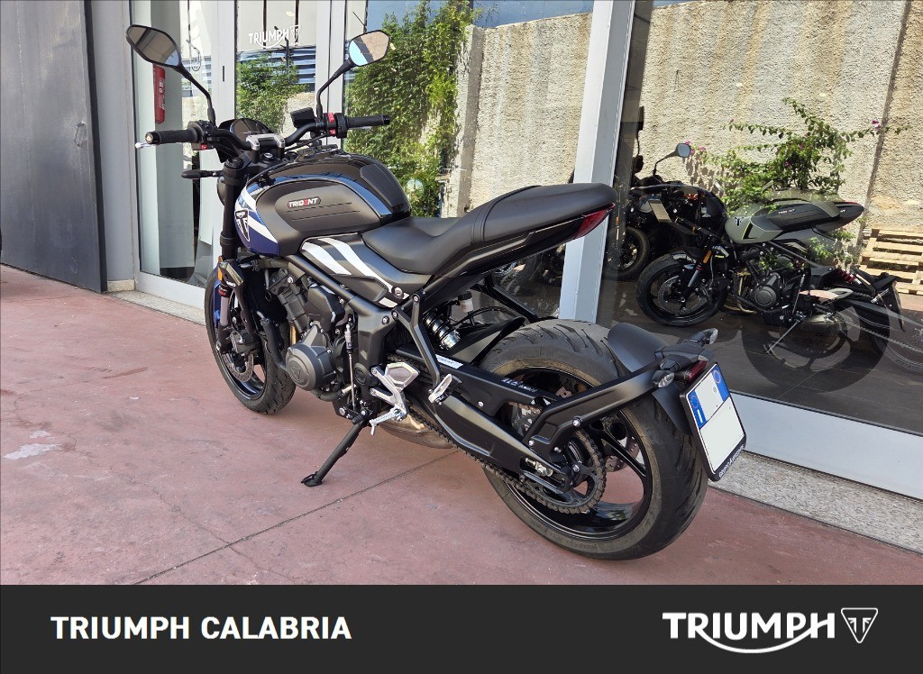 TRIUMPH Trident 660 Cobalt Blue / Sapphire Black Abs